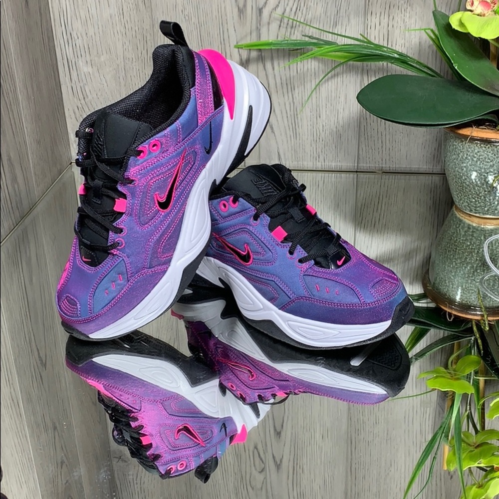 ❤️ WMNS NIKE M2K Tekno Laser Fuchsia Purple - Picture 4 of 8
